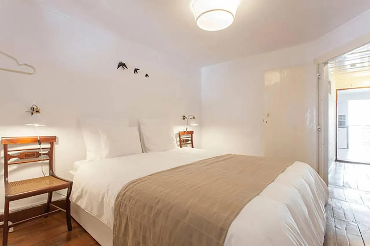 Apartment Oak Valley Flats Bairro Alto Lisbon Portugal