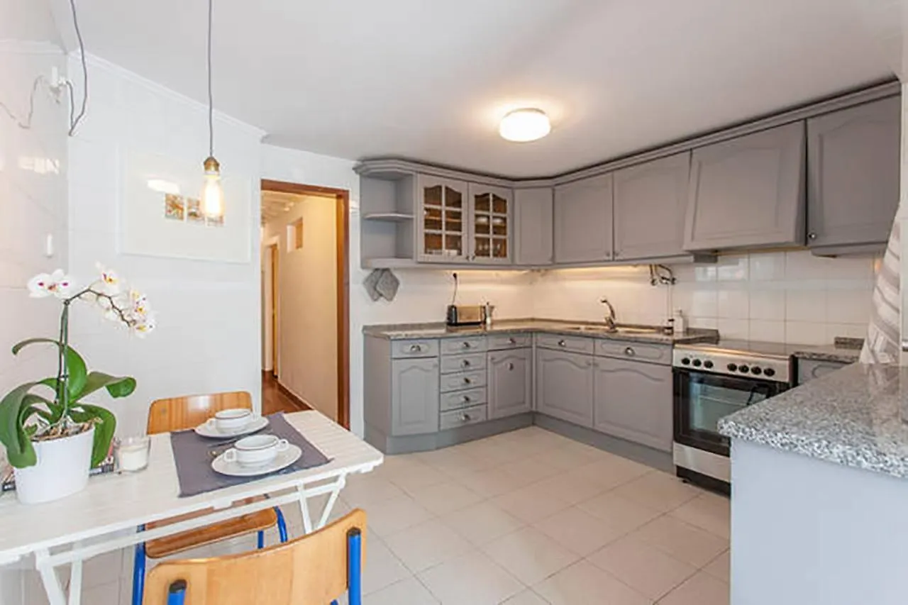 Apartment Oak Valley Flats Bairro Alto Lisbon